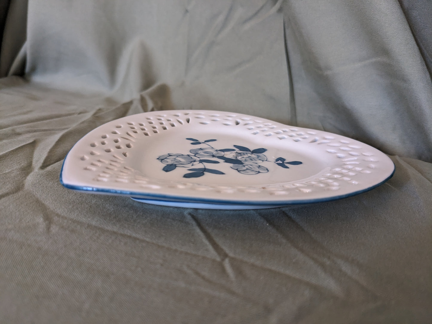 Decorative Heart Shaped Plate