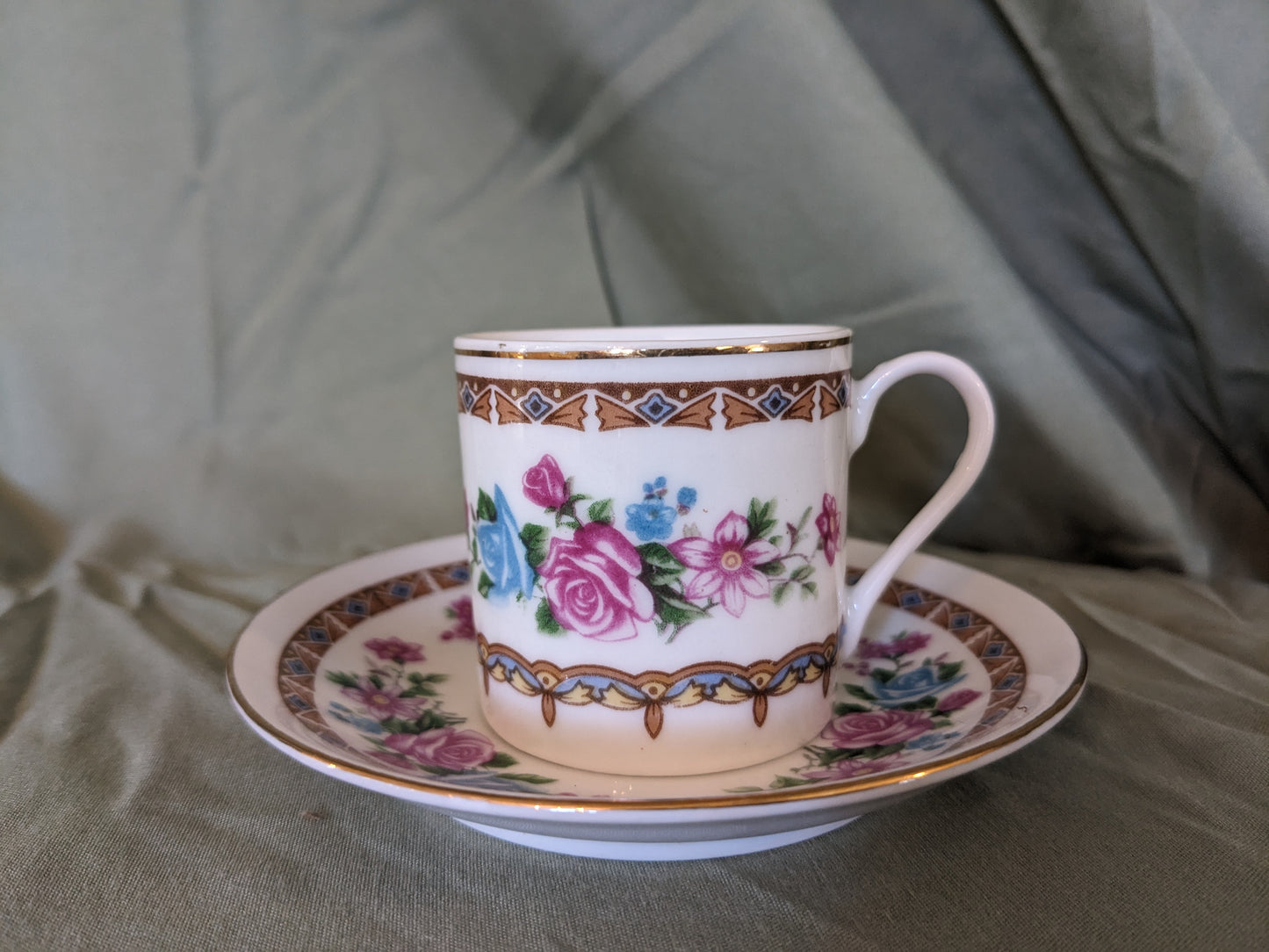 Demitasse Espresso Cup & Saucer Set