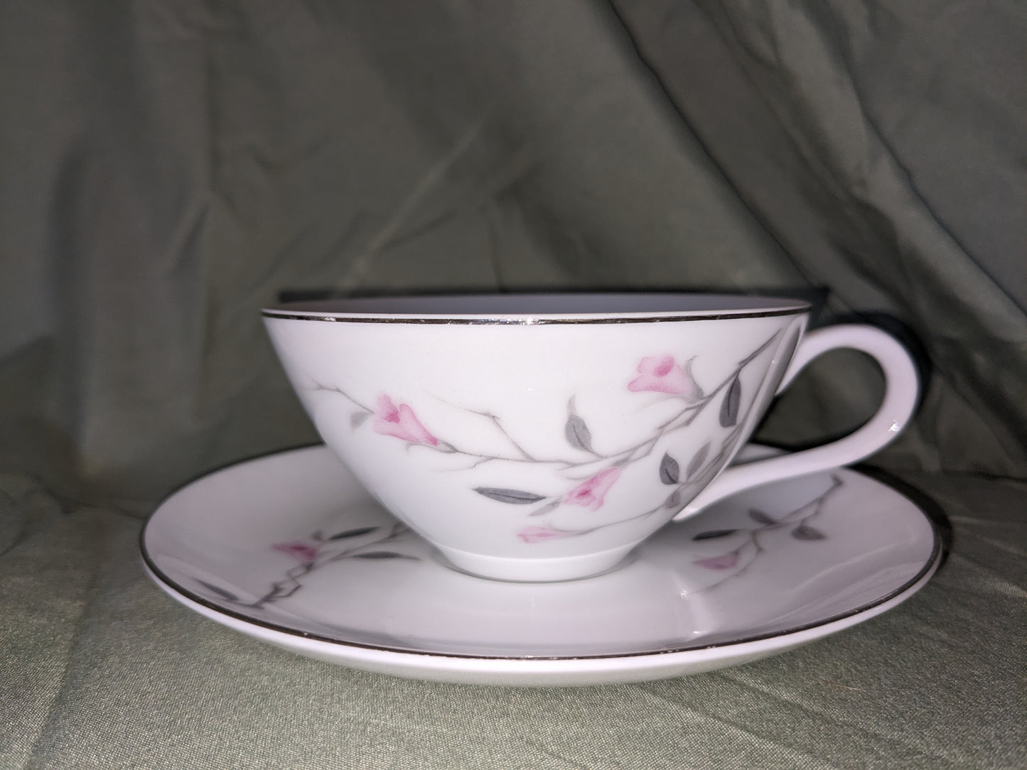 Crest Wood Sakura Teacup & Saucer Set