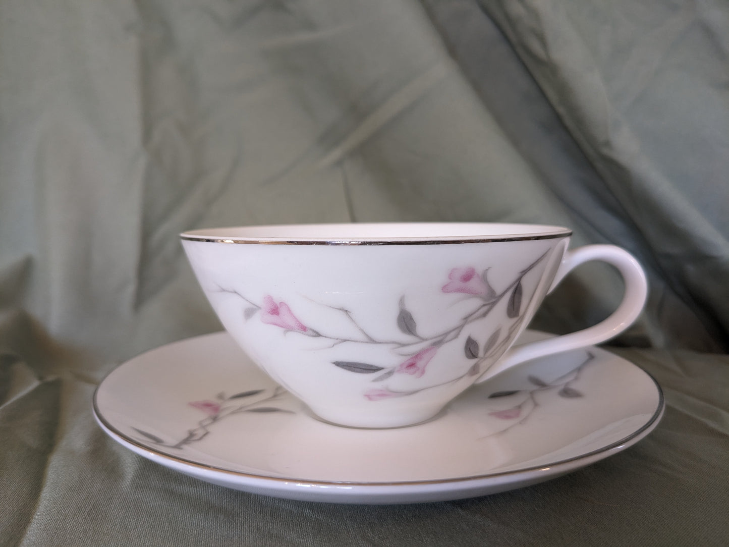 Crest Wood Sakura Teacup & Saucer Set