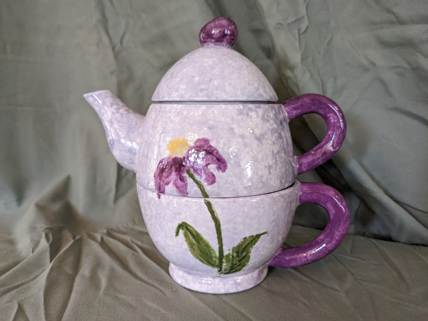 Purple Tea Pot & Tea Cup Set