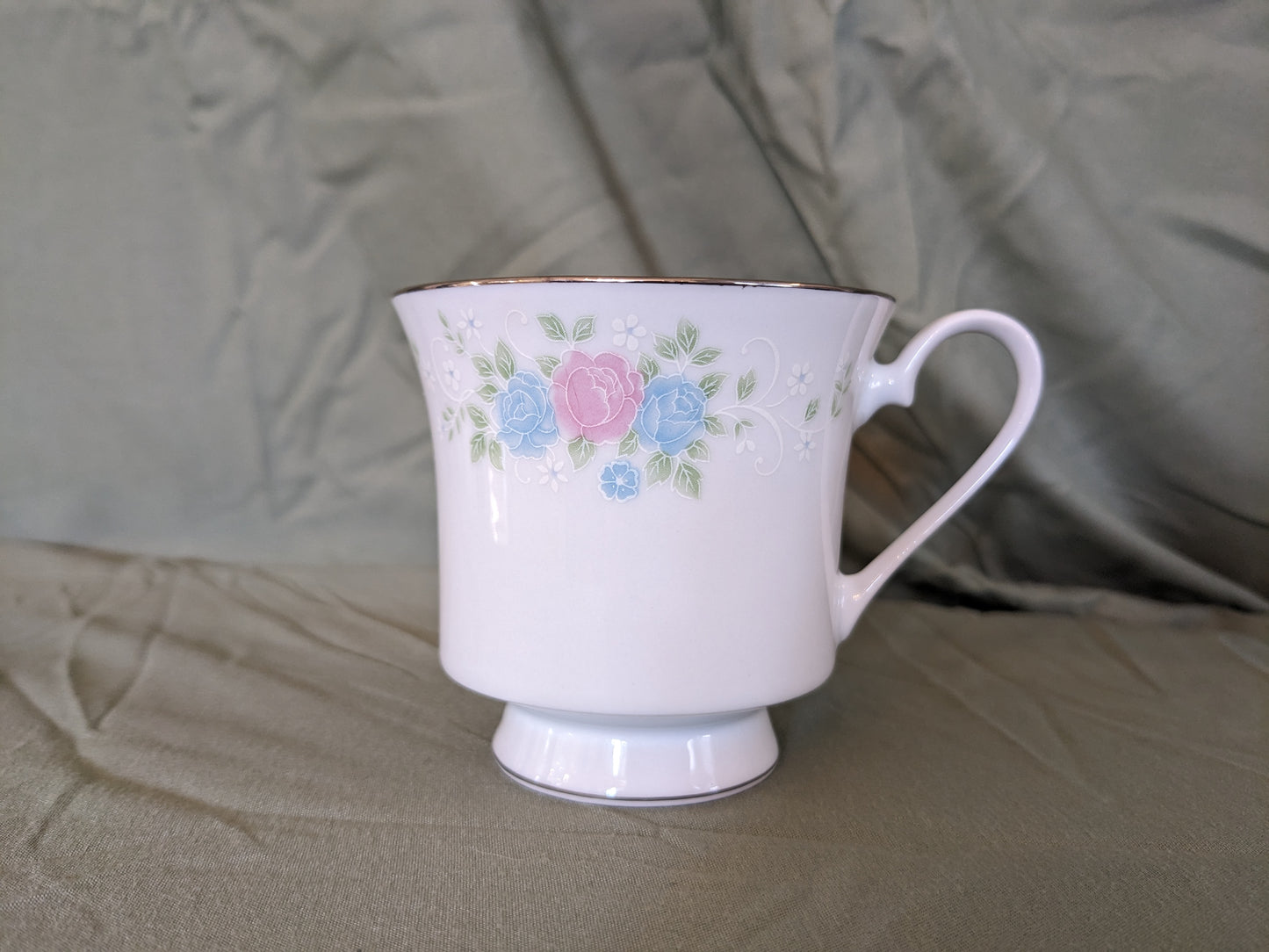 China Garden Jiang Shiang Tea Cup